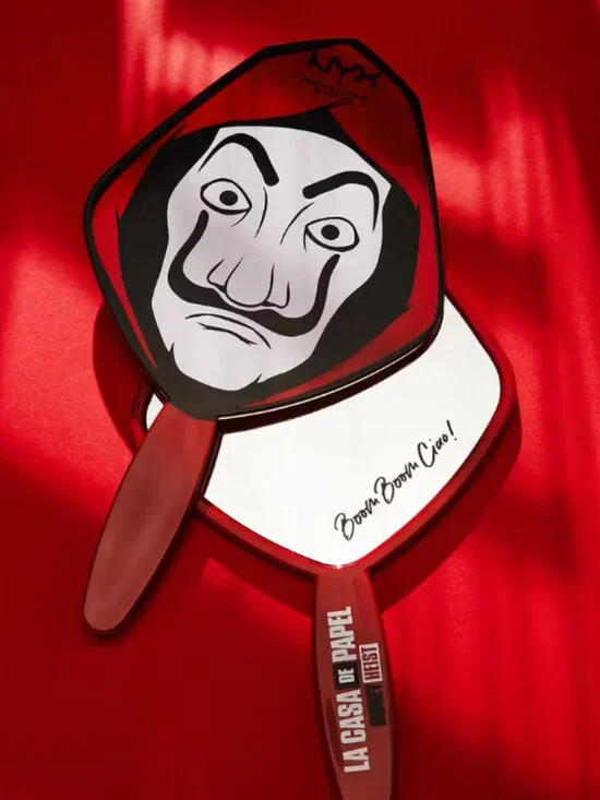 NYX Professional Makeup Limited Edition Money Heist Dali Mask Mirror - Picture 3 of 3